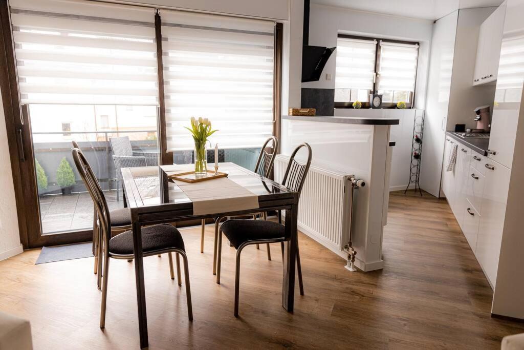 Wohnung Hirschhoehe Im Taunus Neu-Anspach المظهر الخارجي الصورة